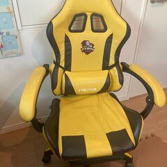 ゲーミングチェア譲りますの画像