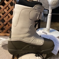 スノーボードブーツ新品VANS Infuse SnowSurfの画像