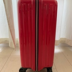 スーツケースの画像