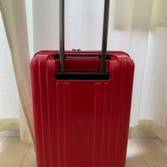 スーツケースの画像