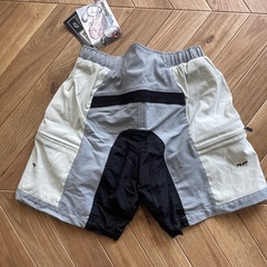 ★新品★MTB（マウンテンバイク）用 パッド付きショートパンツ 女性用
の画像