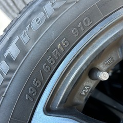 スタットレスタイヤ　　4本セット　ホイール付きの画像