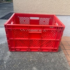 折りたたみコンテナ2個の画像