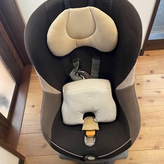 車用ベビーチェアーの画像