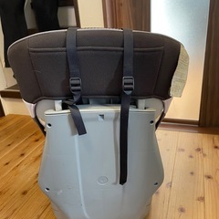 車用ベビーチェアーの画像