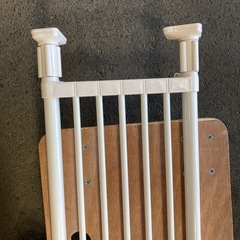 突っ張り棚の画像