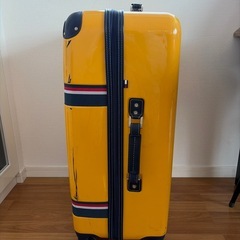 Tommy Hilfiger　キャリーケース キャリーバッグ スーツケース 国内　海外旅行  の画像