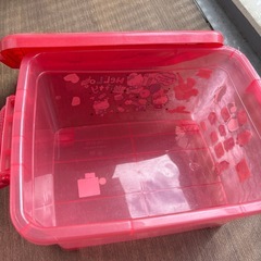 ハローキティーおもちゃ収納ケースの画像