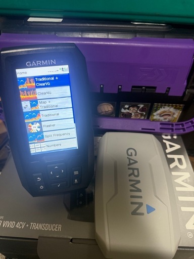 スポーツ Garmin STRIKER Vivid 4cv