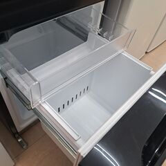 ✨ヤマダ 中古 YRZ-F15LK 冷凍冷蔵庫 １５６ℓ 2023年式 ブラック ６ヶ月保証✨うるま市田場✨の画像