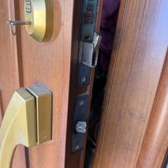 親子玄関ドアの画像