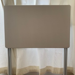 ニトリ　折りたたみテーブルの画像