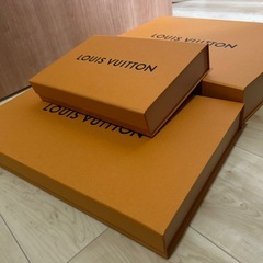LOUIS VUITTON 空箱の画像