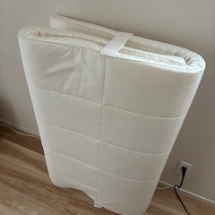 無印良品 敷きふとん シングル 三つ折り の画像