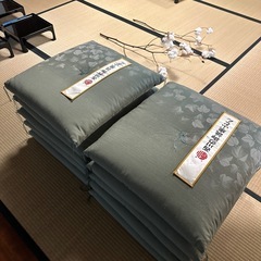 座布団 5枚セット　西川御誂の画像