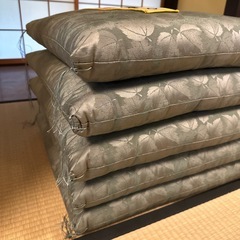 座布団 5枚セット　西川御誂の画像