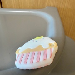 ニコ カップケーキ 歯固めの画像