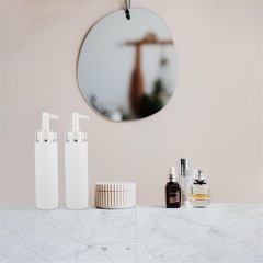 新品未使用 ポンプボトル 2個セット 200ml 詰替ボトル 無地 トラベル の画像