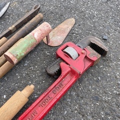 手工具（キリ、はさみ、レンチ、バールなど）の画像