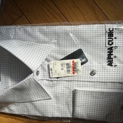 カッターシャツの画像