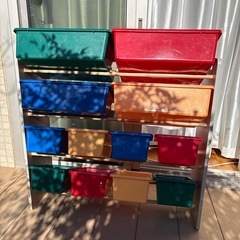 おもちゃ収納ラック（米国で購入）の画像