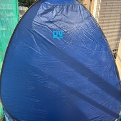 ポップアップ 簡易テントの画像