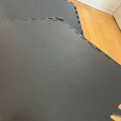 ジム・筋トレ用 防音ジョイントマット 6枚セット 厚手 黒の画像