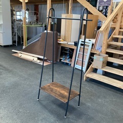 ハンガーラックの画像