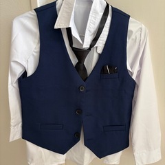 スーツ　キッズ　男の子　122〜130入学式　結婚式　お呼ばれの画像