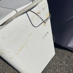 2023年製 ヤマダ5kg 洗濯機の画像