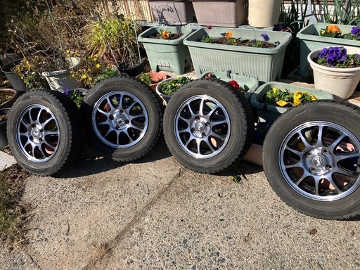 （取引終了）スタッドレス155-70-13ダンロップ