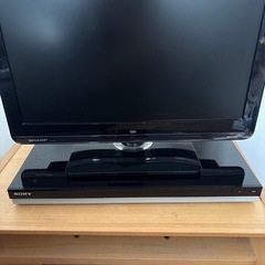 【美品】TV+ビデオデッキ　SHARP AQUOS LC19K3 / SONY ブルーレイディスクBDZ ZW500の画像