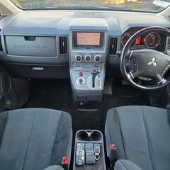 デリカD5☆G-NAVI PACKAGE☆4WD☆車検令和8年4月☆純正HDDナビ☆CD☆DVD☆クルコン☆ETC☆バックカメラ☆パワースライドドア☆スマートキーの画像