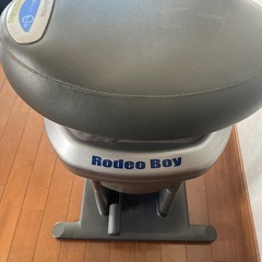 THRIVE Rodeo Boy 乗馬マシンの画像