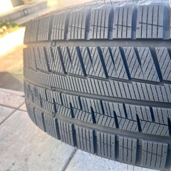 【ほぼ新品】スタッドレス アイスマックス 225/55R17 90スープラ BMW5系 引取限定 の画像