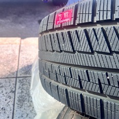 【ほぼ新品】スタッドレス アイスマックス 225/55R17 90スープラ BMW5系 引取限定 の画像