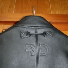 南海製のライダーズジャケット（本革製）Mサイズの画像