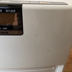 コロナ石油ファンヒーターの画像