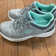 SKECHERS メモリーフォーム スニーカー グレー/ミントの画像
