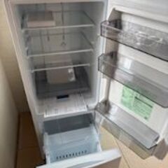 東芝2023年製150L冷凍冷蔵庫と象印３号炊き圧力IH炊飯器の画像