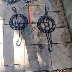 クラウンロイヤルサルーンラジアルタイヤ205/65R15、ホイール共、雪道用スーパータフネットタイヤ装着の画像