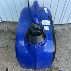 YAMAHA インバータ発電機 軽量 発電機 ボータブル　EF9HiS ガソリン 野外 農業 キャンプ 洗車 非常用 オイルセンサー インバーター 100V エコノミースイッチ搭載　宮崎 簡易始動動画ありの画像