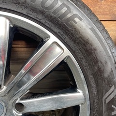 ランドクルーザー200用タイヤ&アルミホィールの画像