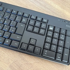 ワイヤレスキーボード
の画像