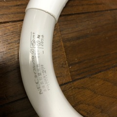 蛍光灯の画像