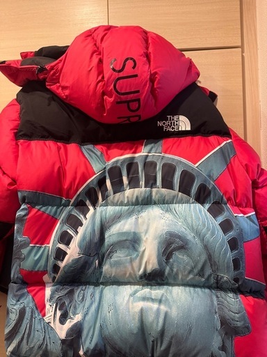 服/ファッション Supreme x The North Face Statue of Liberty Baltoro Jacket "Red"