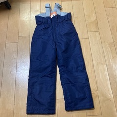 RESEEDA 　スキーウェア　120サイズの画像