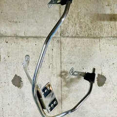 HAZET 190L-1 トートトレイ ハゼット,廃バッテリー3個, ヤマハ マジェステc 250 SG03j タンデムバー(シートバックはありません),頑丈な木製の台,モンキーr廃タイヤ の画像