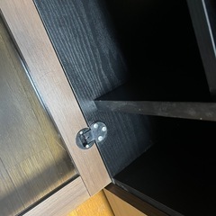 木製テレビ台 ガラス扉付きの画像