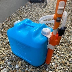 コロナ　石油ファンヒーター   ポリタンク　電動ポンプセットの画像